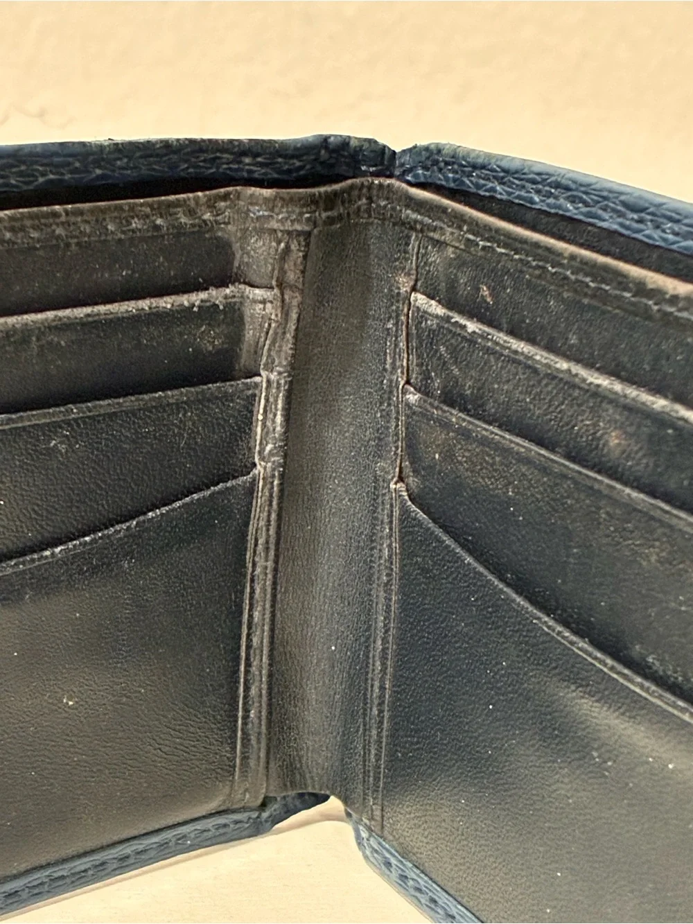 Tumi Blue Leather Mens Bifold Wallet Card Holder